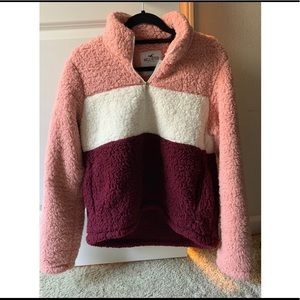 Hollister Sherpa Pullover